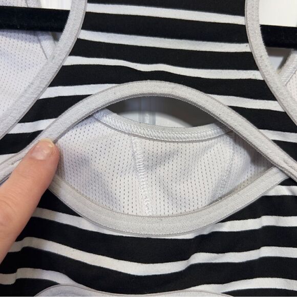 Athleta black and white stark stripe double dare bra small - Picture 10 of 12